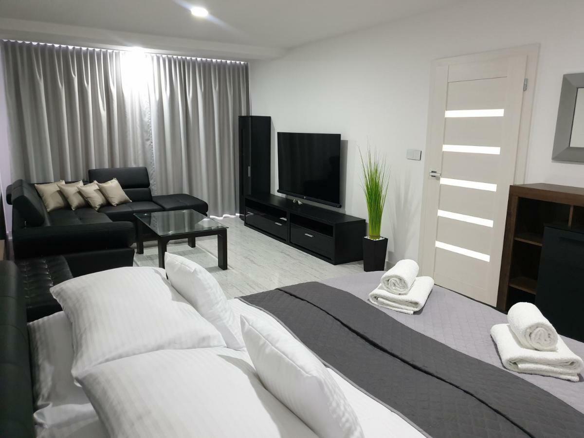 Apartmany Urban ポプラト エクステリア 写真